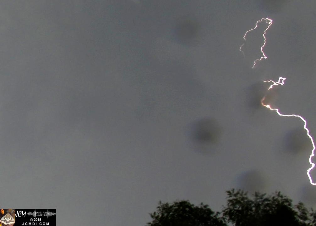 A lightning bold over Santa Clarita, Sept. 9, 2015 JCMDI.COM